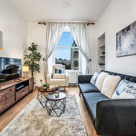 Cosy Grassmarket 2Br-1Ba - Newly Decorated! By Bonjour Residences Edimburgo Exterior foto