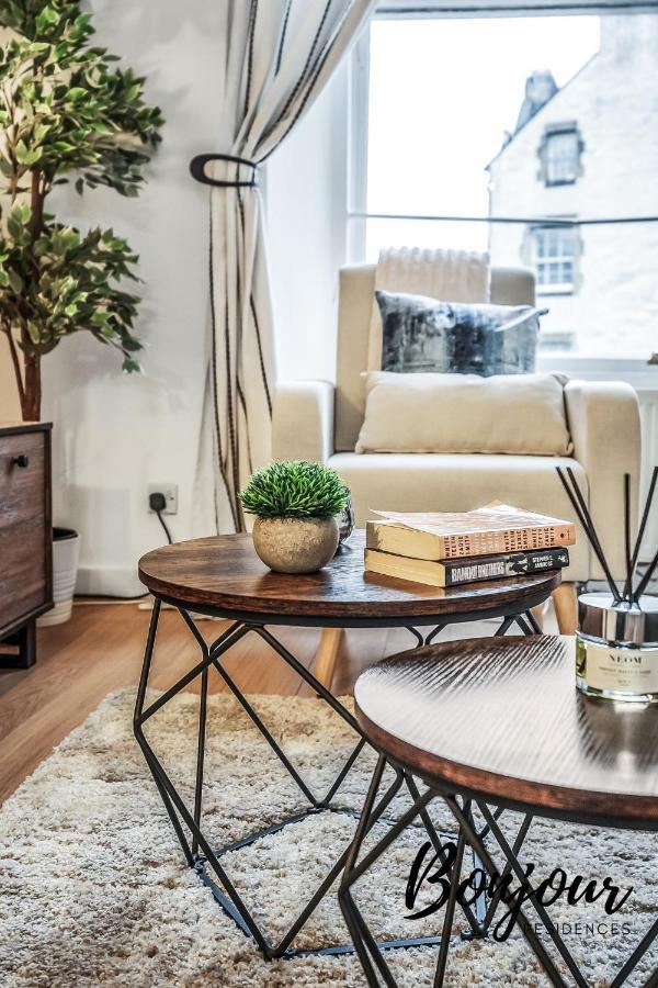 Cosy Grassmarket 2Br-1Ba - Newly Decorated! By Bonjour Residences Edimburgo Exterior foto